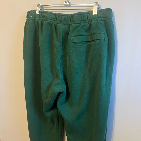 Nike Forest Green sweat pants with cuffed hem size xl - Picture 6 of 6